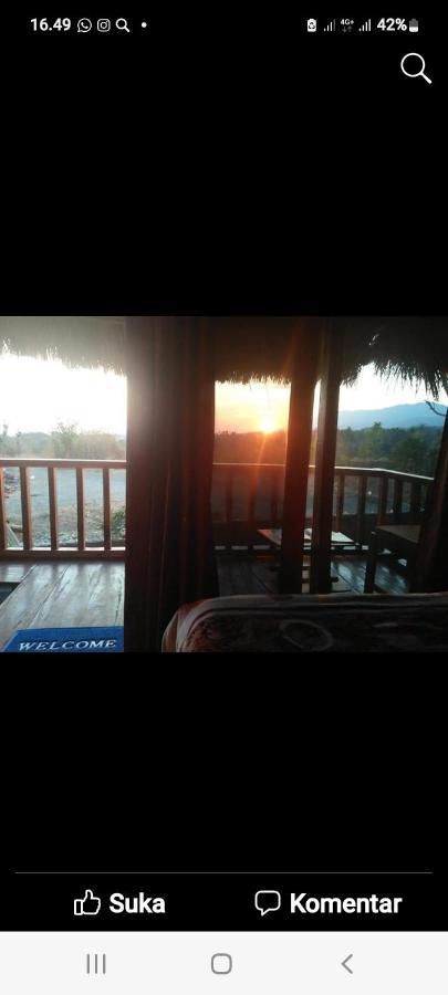 Akria Bed And Breakfast بايان المظهر الخارجي الصورة